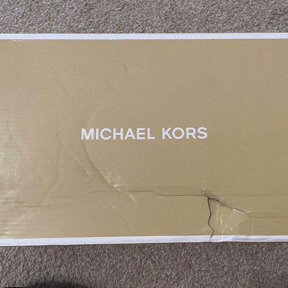 Michael Kors - Keaton Crocodile Embossed Slip on Sneaker-US Size 7.5M/Moss Green - Picture 15 of 16